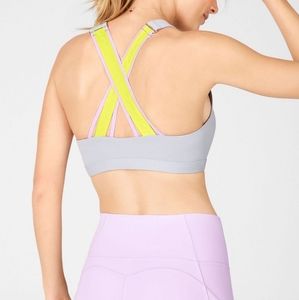 NWT Fabletics Vera Medium Impact Sports Bra